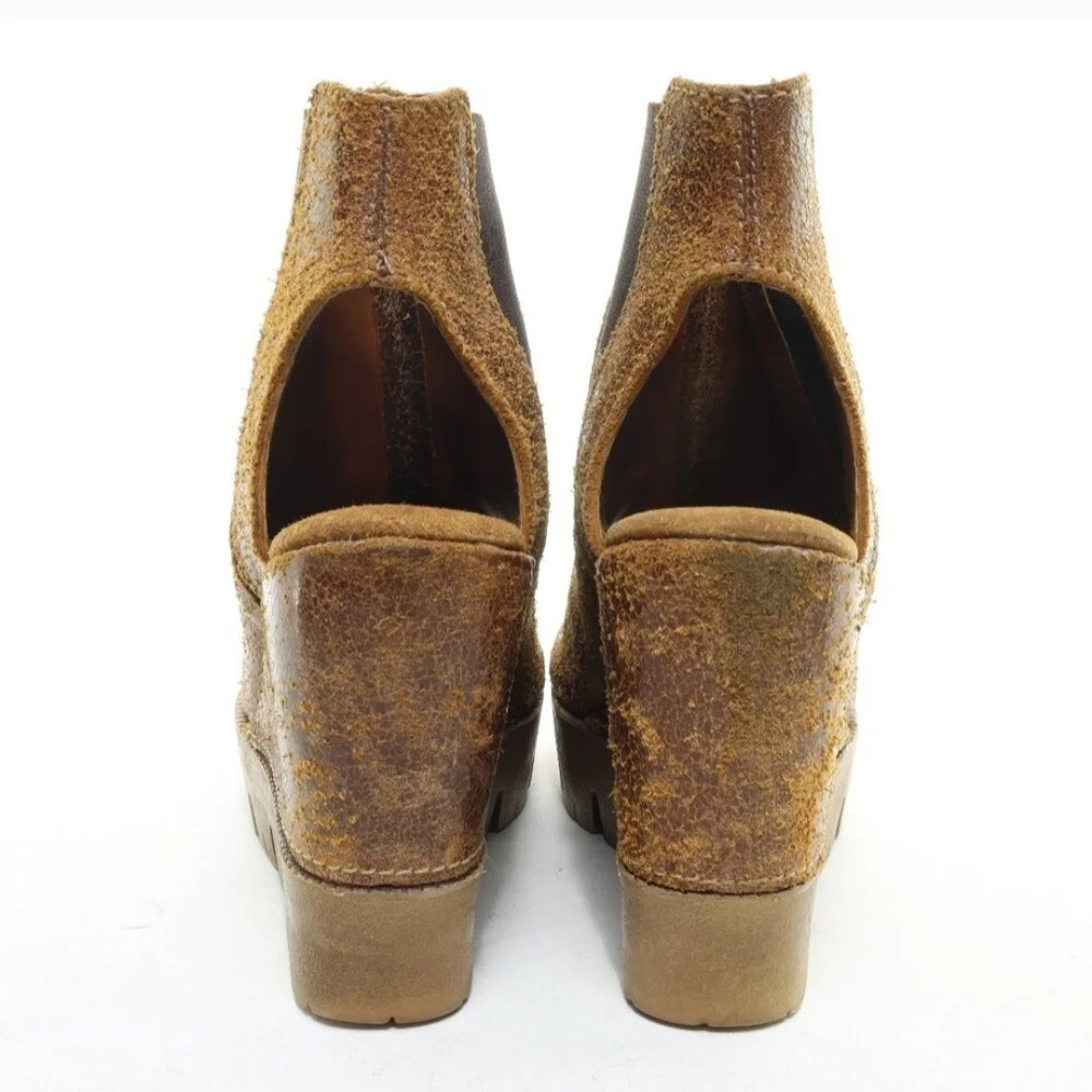 Sbicca Brown Wedge Ankle Boots - Picture 11 of 12